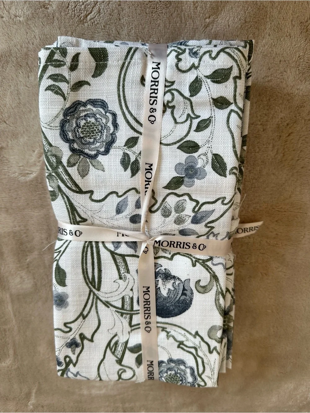 Morris & Co. William Morris Floral Print Cotton Napkins Green & Blue on White
